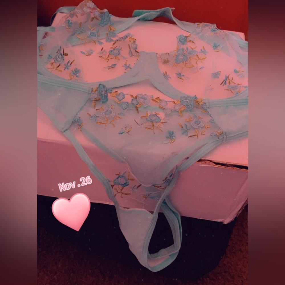 Women’s bra and panties